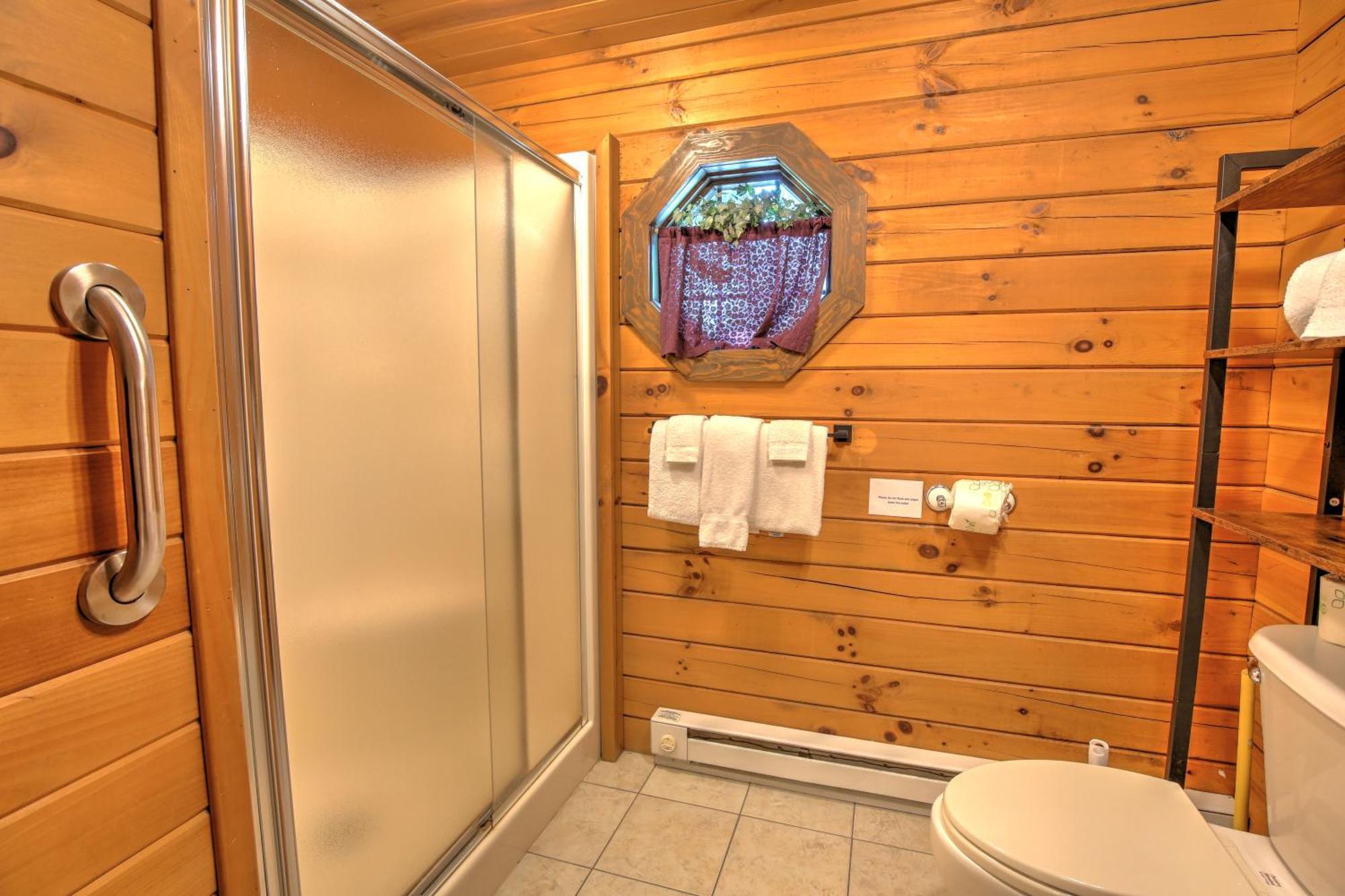 Wild Rose Cabin By Amish Country Lodging ميلزبورغ المظهر الخارجي الصورة